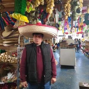 Meet your Posher, Agustin